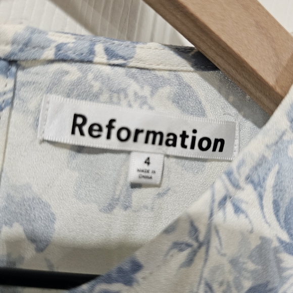 Reformation Gavin Midi Dress In Teacup - Picture 6 of 9